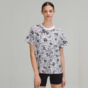 Lululemon All Yours Short Sleeve T-Shirt, Logo Flourish White Black, Size 16